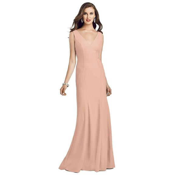 Dessy NWOT Seamed Bodice Crepe Trumpet Gown Pink Porcelian Size 16 - Picture 1 of 7
